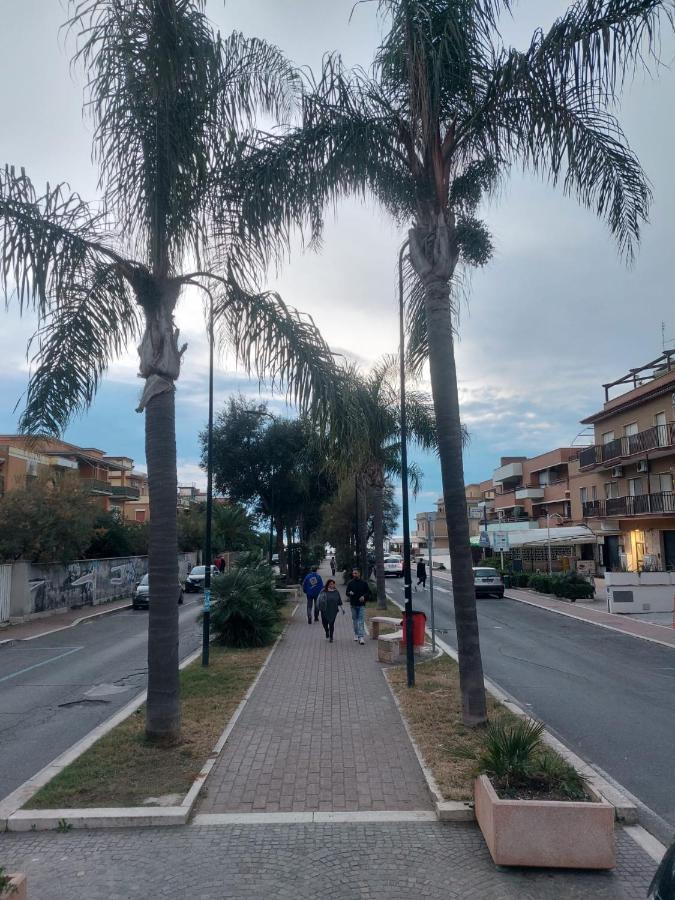 El Mar Casa Vacanza Lavinio Mare 安齐奥 外观 照片